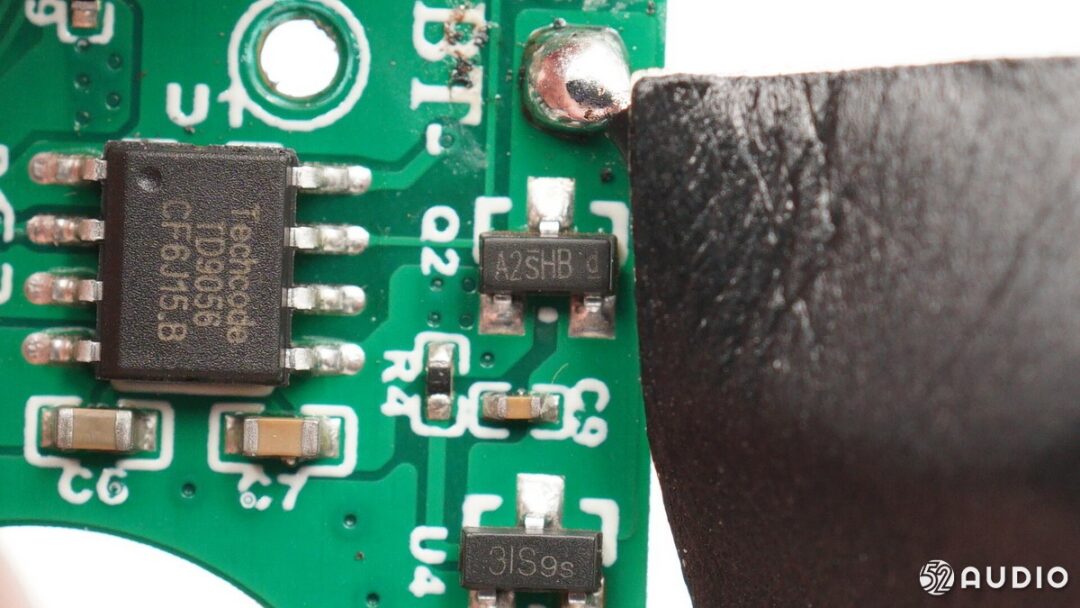 Analysis of 2020 Micro Source Power Management Solutions