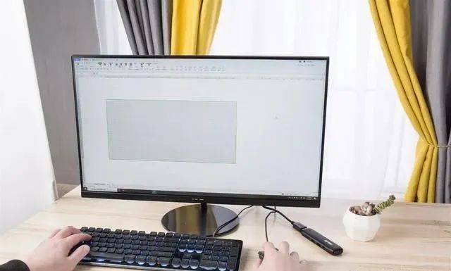 Asus TS10: A Compact Solution for Mobile Office Needs