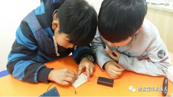 Enjoy Arduino & Python Programming This Summer