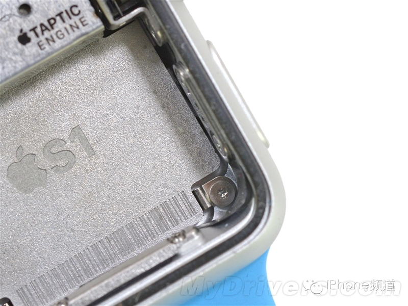 Apple Watch iFixit Detailed Teardown: Battery Too Weak!