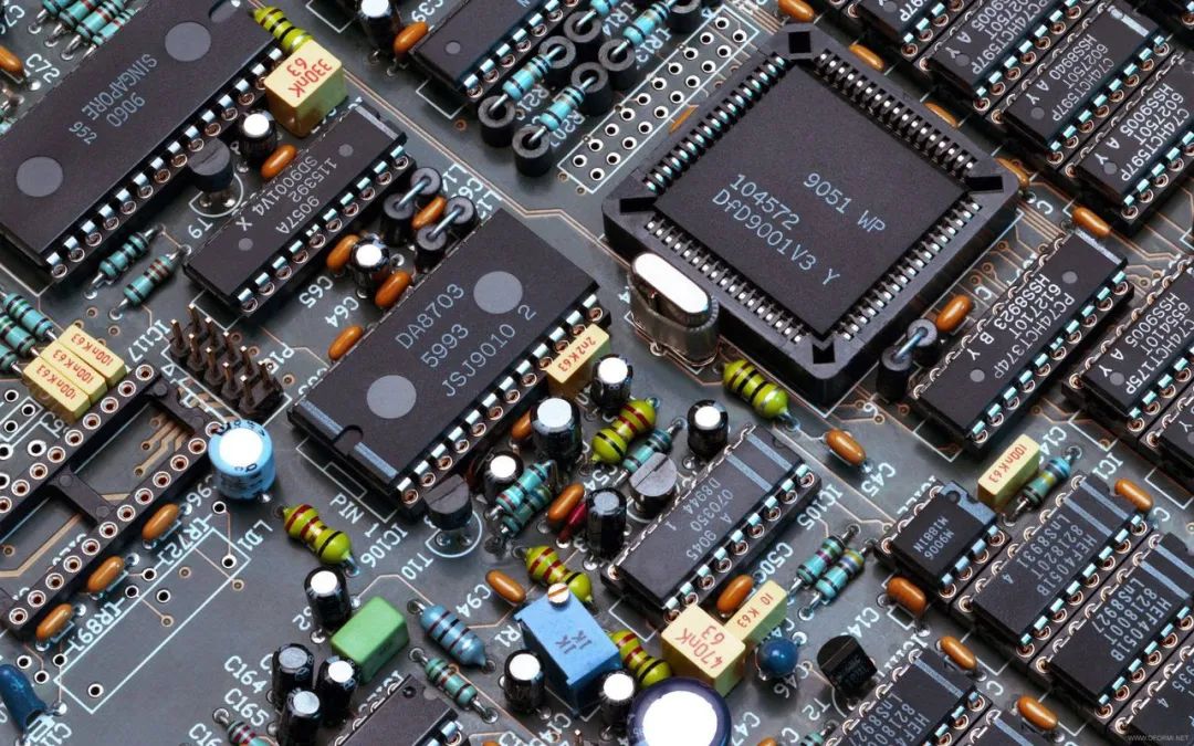 Understanding Semiconductors: From Crystal Structure to Integrated Circuits