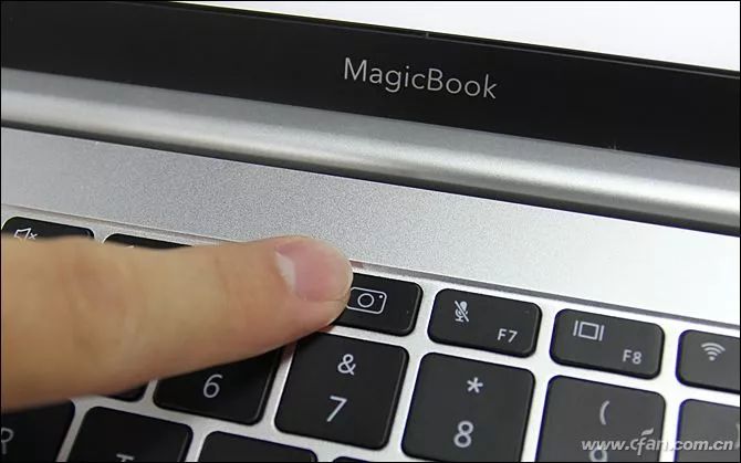 Honor MagicBook Pro Experience: A Stunning Full-Screen Laptop!