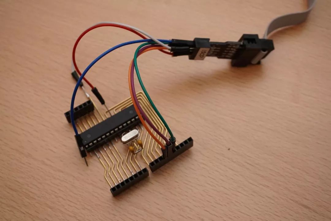 Using Wire to Create a Circuit Board: An Innovative Approach