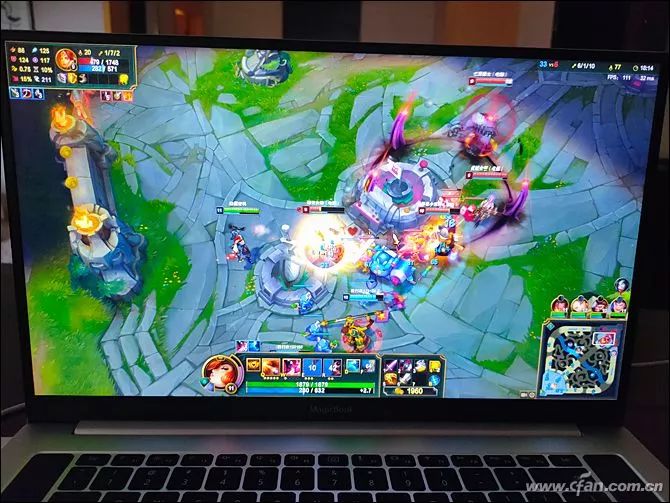 Honor MagicBook Pro Experience: A Stunning Full-Screen Laptop!