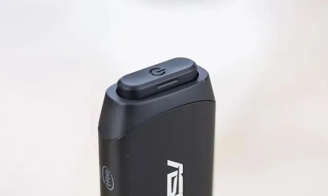 Asus TS10: A Compact Solution for Mobile Office Needs