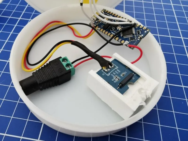 Programmable 3D Printed Magnetic Levitating Desktop Lamp (Arduino + WS2812)