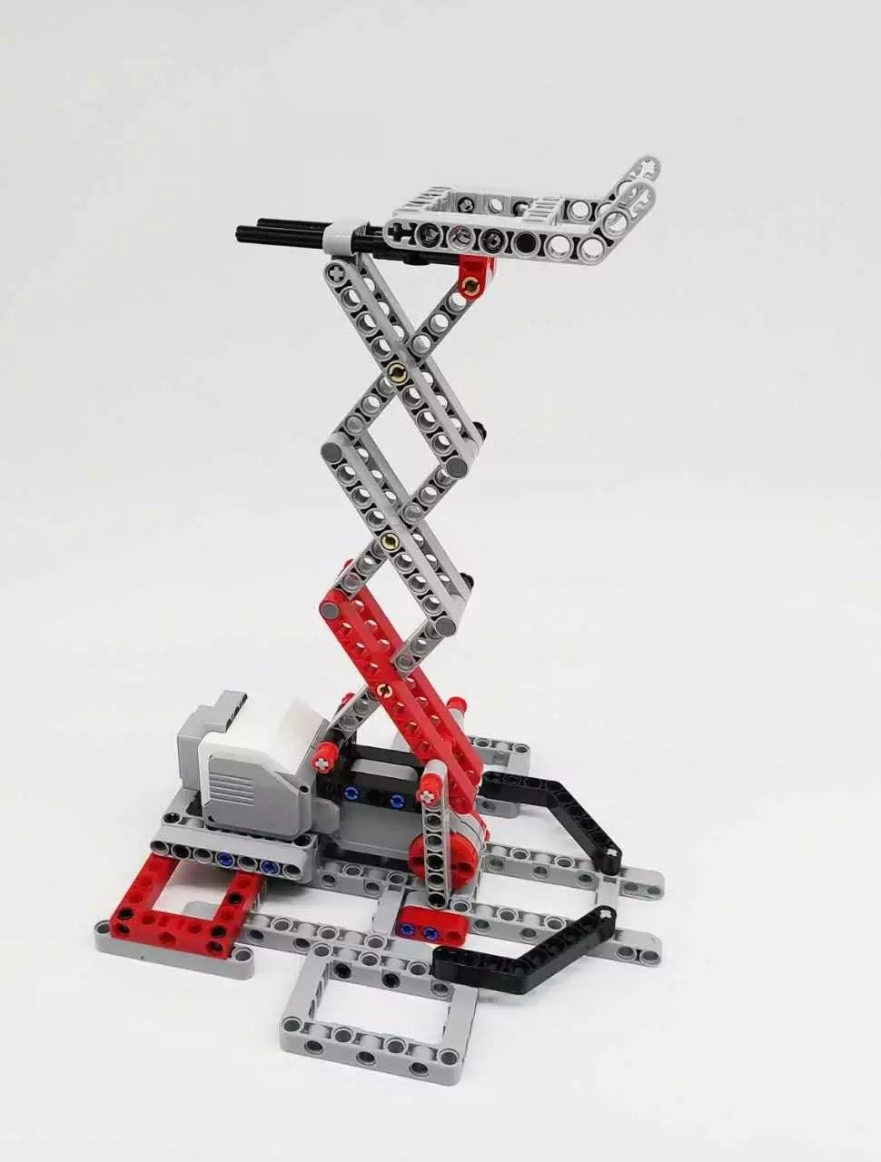 When Lego Meets Arduino: Bluetooth Control for Proximity Control