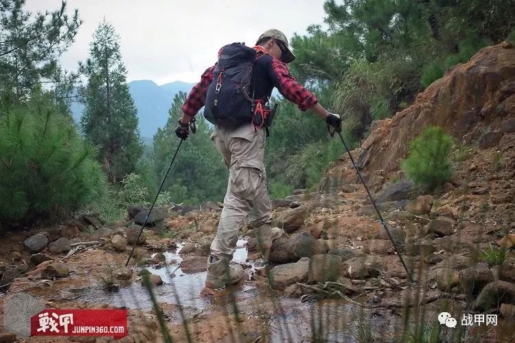 Evaluating LOWA Zephyr TF GTX Military Boots