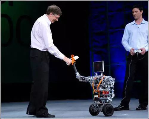 The History of Artificial Intelligence: From Robots to Human-Machines