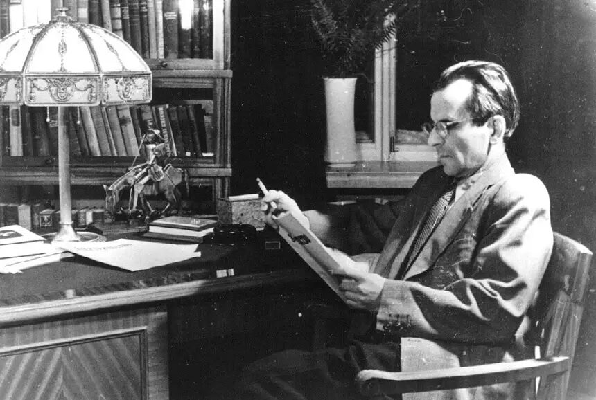 Why the Powerful Soviet Industrial Technology Didn't Spark a PC Revolution