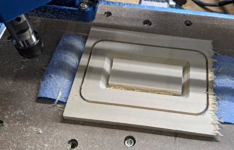 How to Build a GPS-Enabled E-Paper Clock