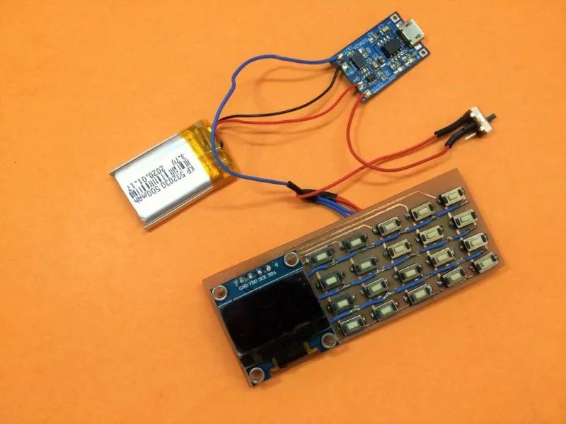 PiCalc: DIY OLED Screen Calculator Based on Raspberry Pi Pico