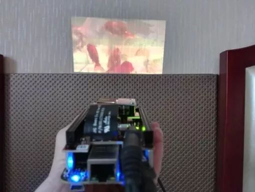 Internet+AR Smart Fish Tank: Easy Fish Care