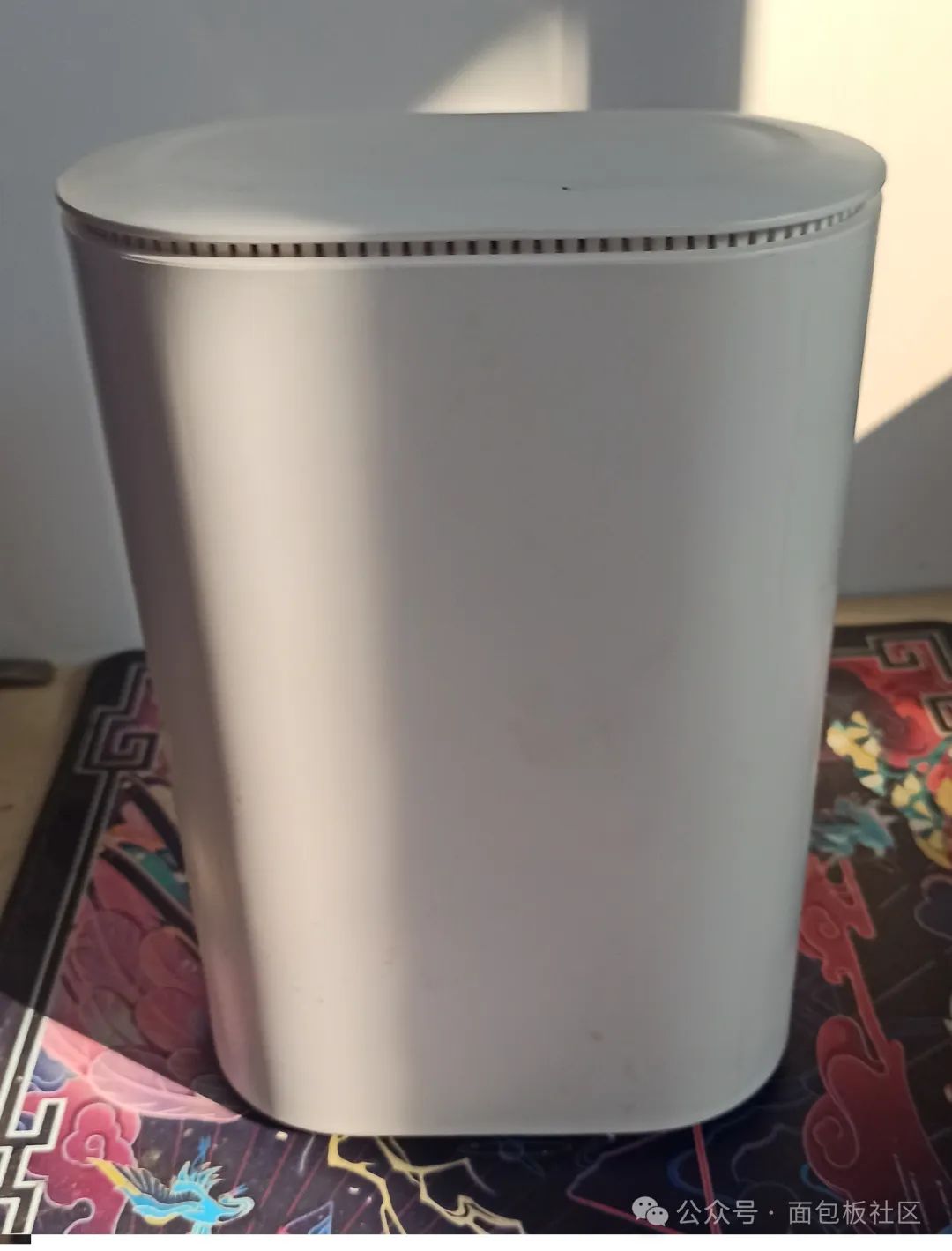 Disassembling My WiFi 6 Router: A Comprehensive Guide