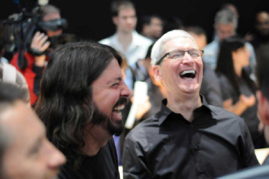 Why Apple Can Outperform Intel and Qualcomm?