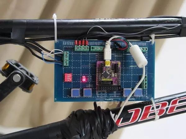 DIY Racing Wheel Controller for Need for Speed