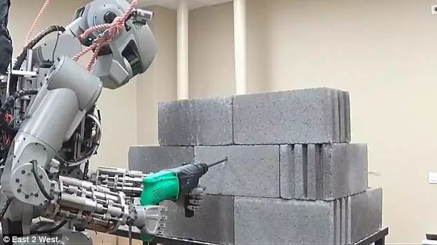Understanding the Development History of Robotics Technology