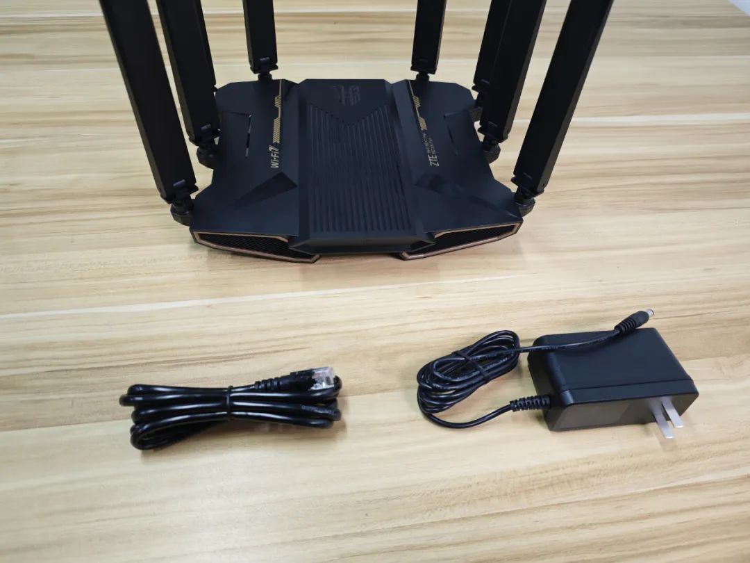 Wi-Fi 7 Router Review: Unboxing and Performance Test
