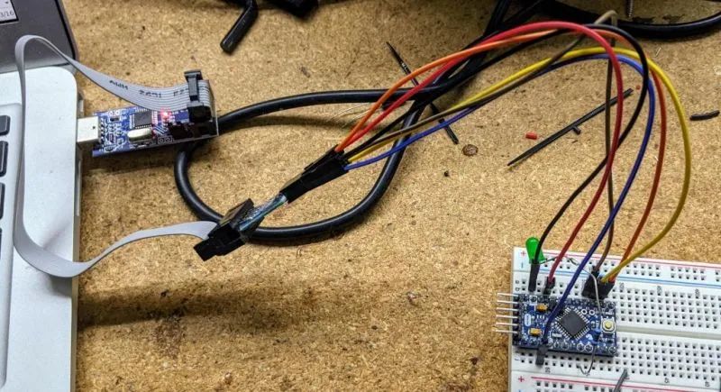How to Build a GPS-Enabled E-Paper Clock