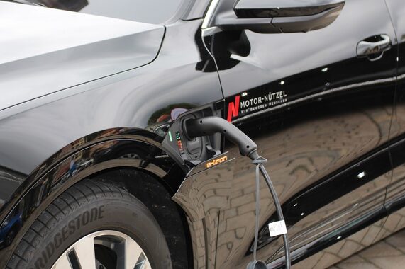 Automotive Buses: Beyond CAN, Introducing LIN Bus