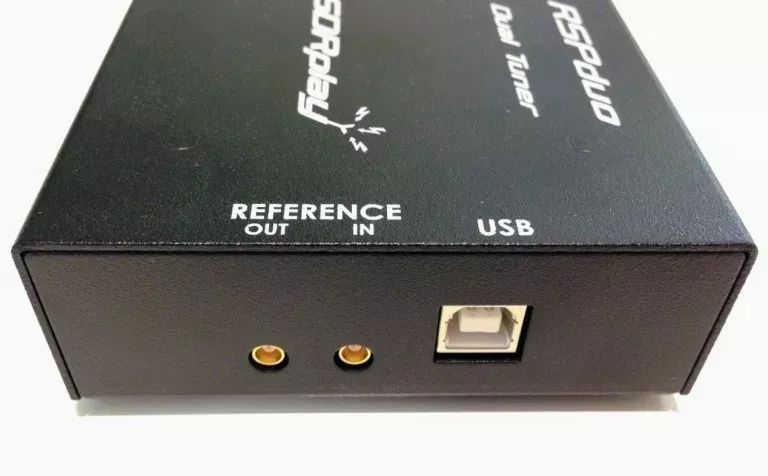 High-End SDR Receivers and Transceivers Overview