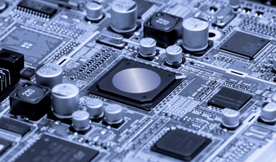 Understanding the Differences Between Semiconductors, Integrated Circuits, and Chips