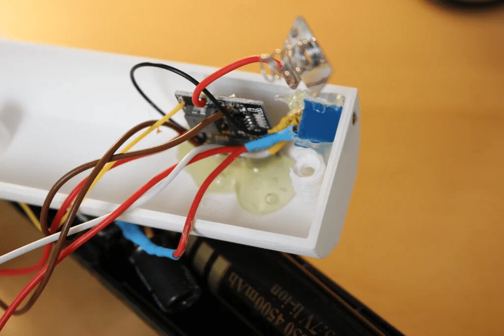 Ultimate Mosquito Swatter Mod with Kill Sound Effects