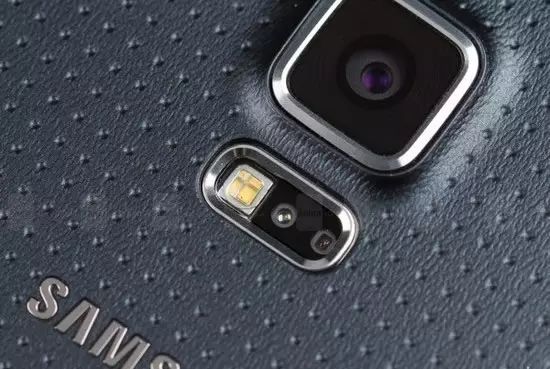 The Many Sensors in Your Smartphone and Their Uses