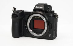Disassembly of Nikon's Flagship Mirrorless Camera Z7 II