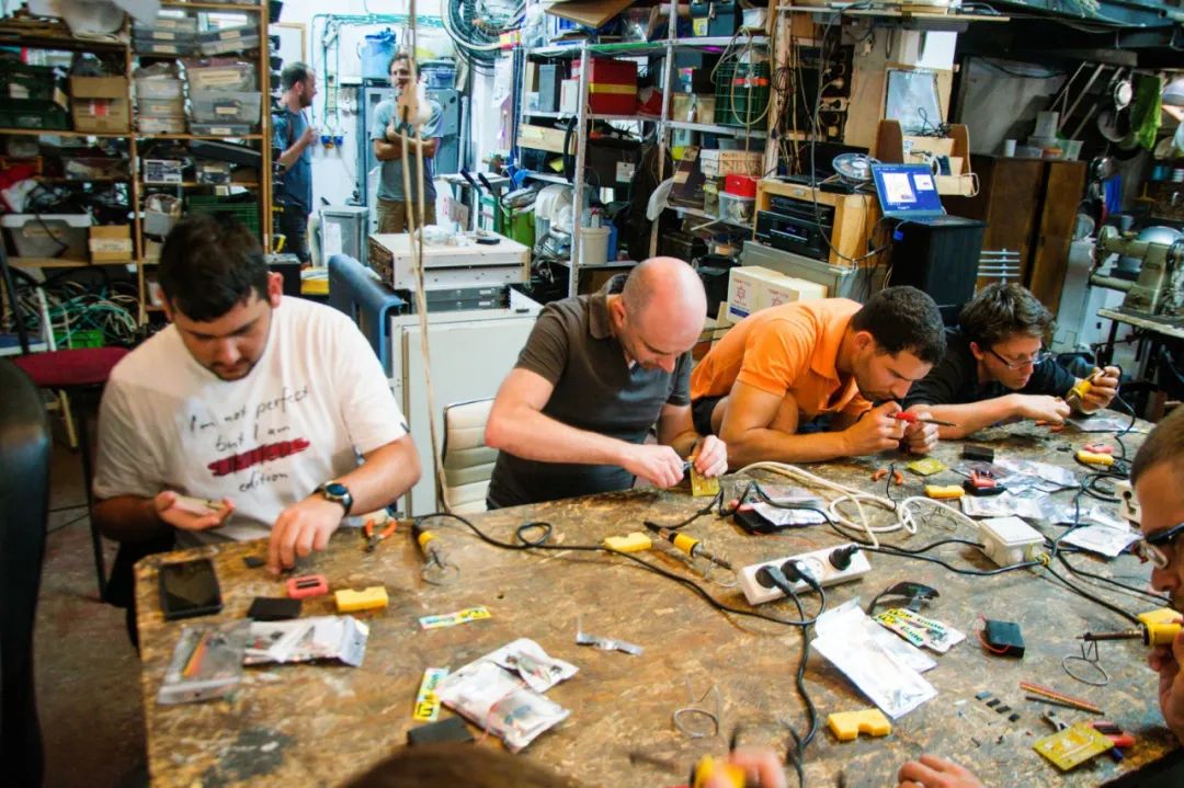 Introduction to Open Source Hardware: Arduino Interactive Animation Production
