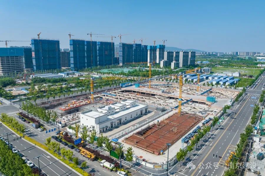 3D Printing and Robotics: Unlocking Smart Construction Applications