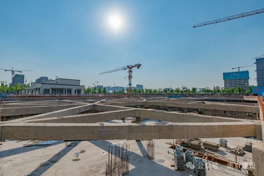 3D Printing and Robotics: Unlocking Smart Construction Applications