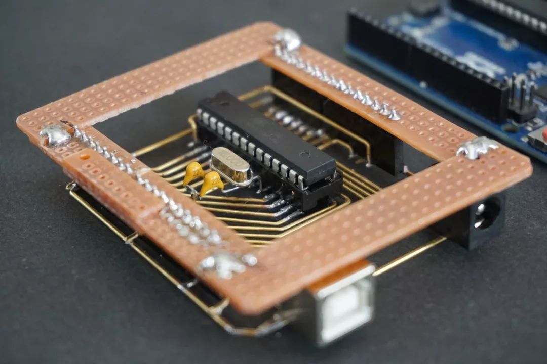 Using Wire to Create a Circuit Board: An Innovative Approach