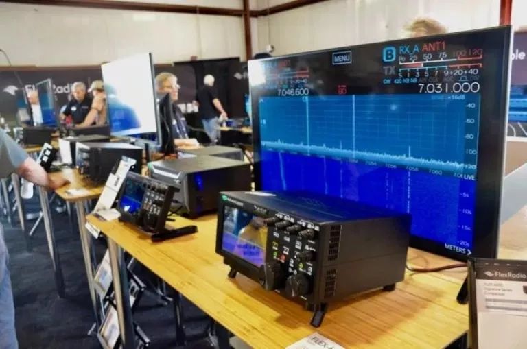 High-End SDR Receivers and Transceivers Overview