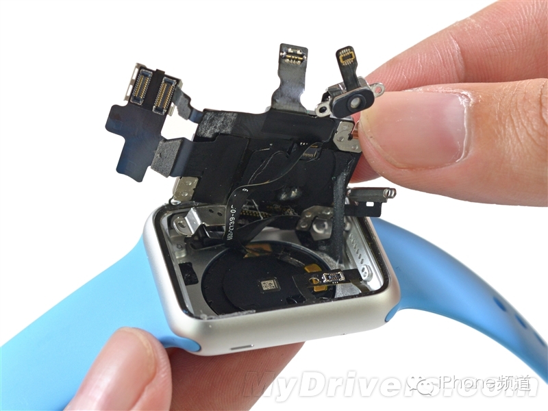 Apple Watch iFixit Detailed Teardown: Battery Too Weak!