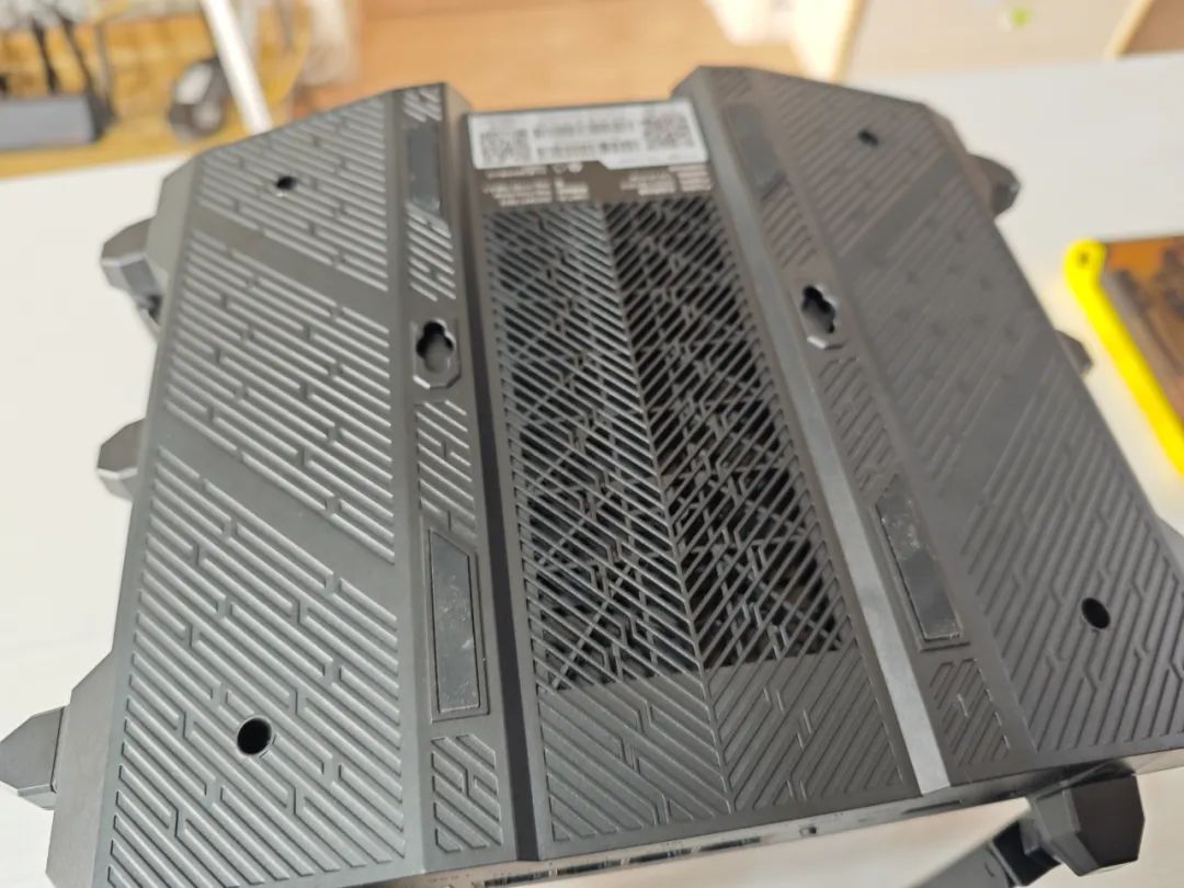 Wi-Fi 7 Router Review: Unboxing and Performance Test