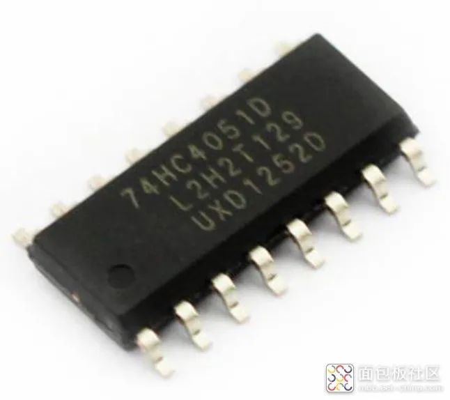 Disassembling a Mini Oscilloscope: Is It Worth It?