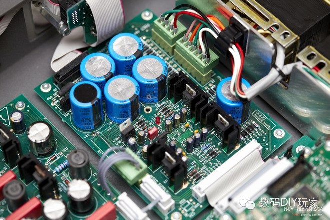 Aqua La Diva Turntable and La Scala MKII DAC Disassembly