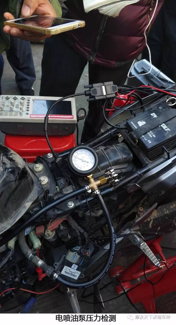 Application of Oscilloscopes in Motorcycle Repair