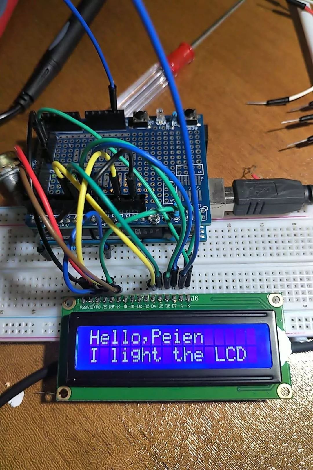 Light Up the 1602 LCD Experiment