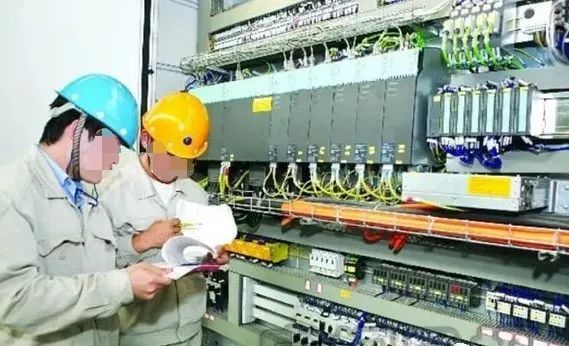 Step-by-Step Guide to Getting Started with PLC Programming
