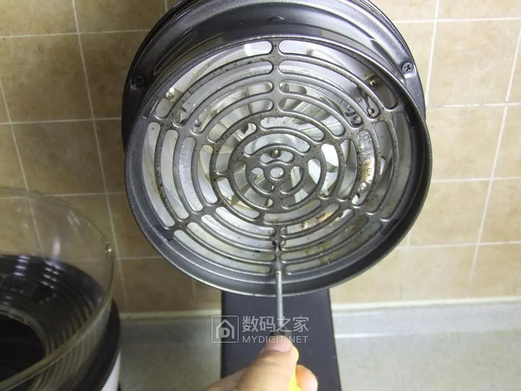 Disassembling an Air Fryer: Circuit Analysis