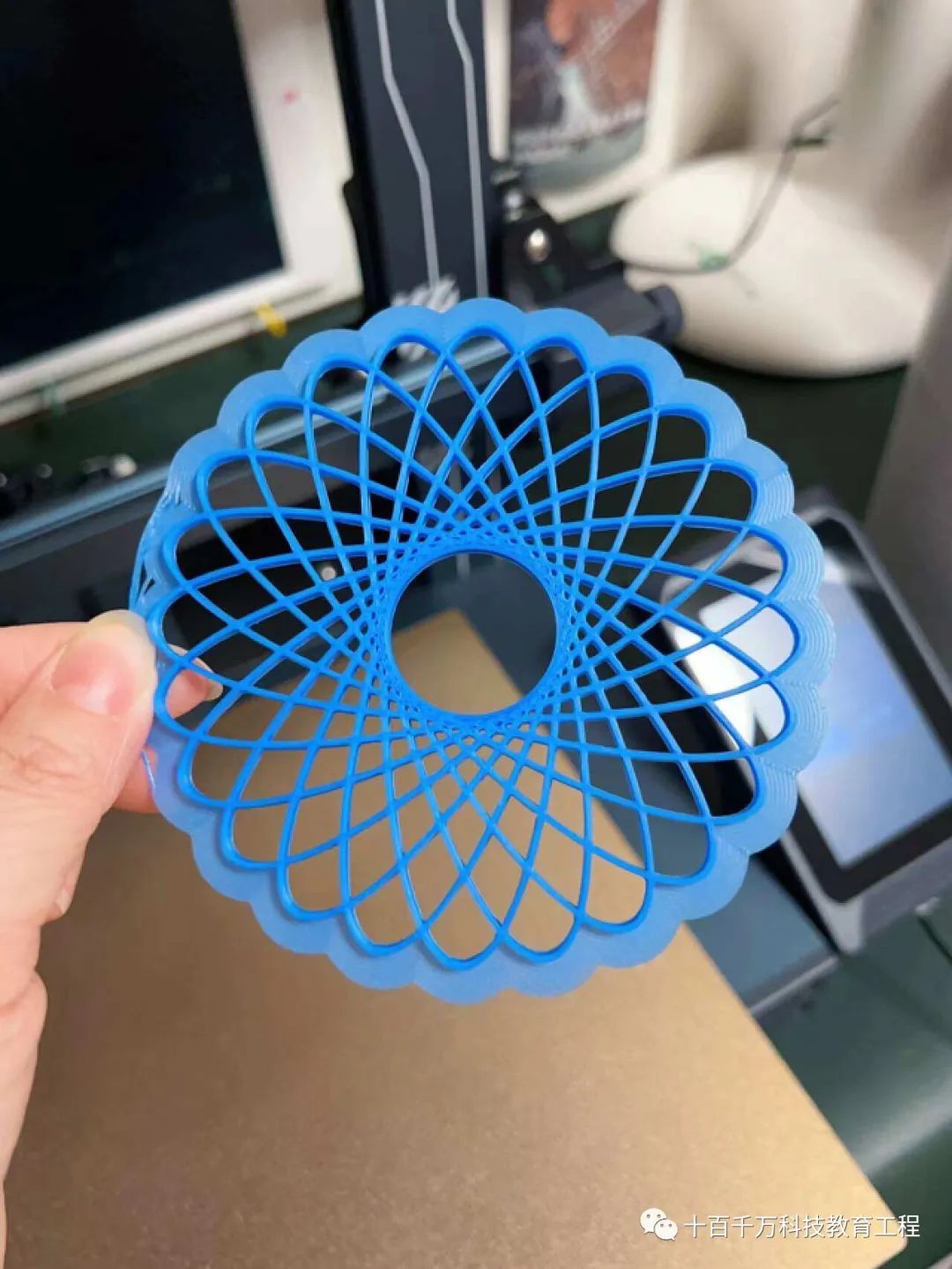 A Beginner's Guide to Home 3D Printing