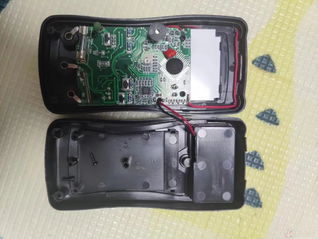 Disassembling the Elec Measuring Multimeter: This Is Design Specification!