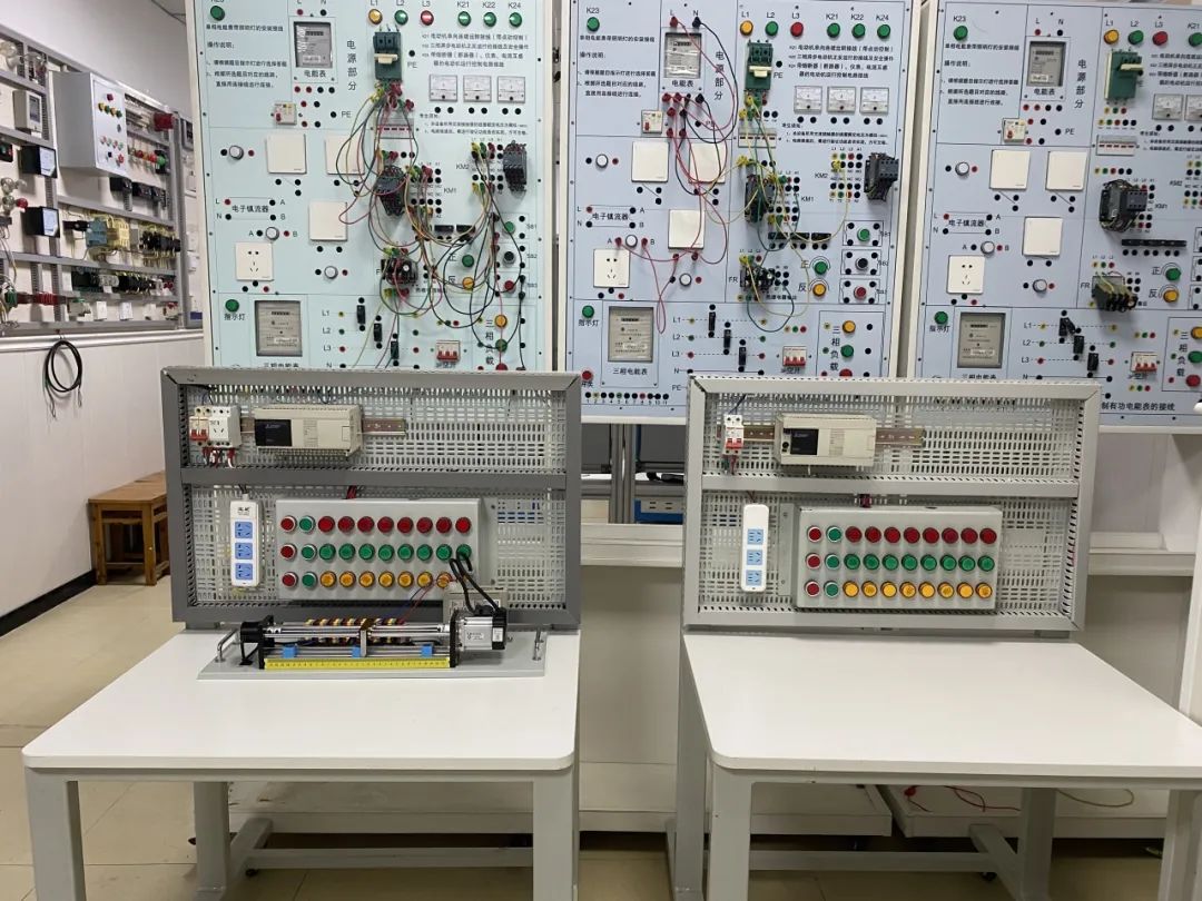 7 Shortcuts for Learning PLC: Essential for Electricians