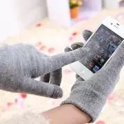 Touchscreen Gloves: A Solution for Cold Weather Smartphone Use