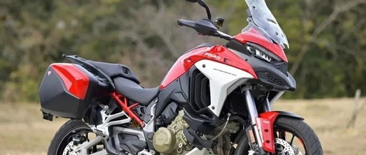 Ducati Multistrada V4S: A Versatile Motorcycle with a Four-in-One Design
