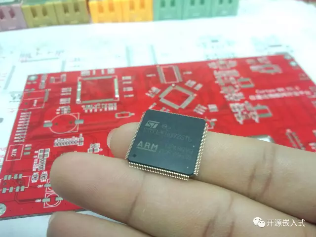 Tech Tips for Manual Soldering of PCB Components