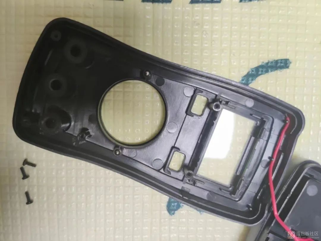Disassembling the Elec Measuring Multimeter: This Is Design Specification!