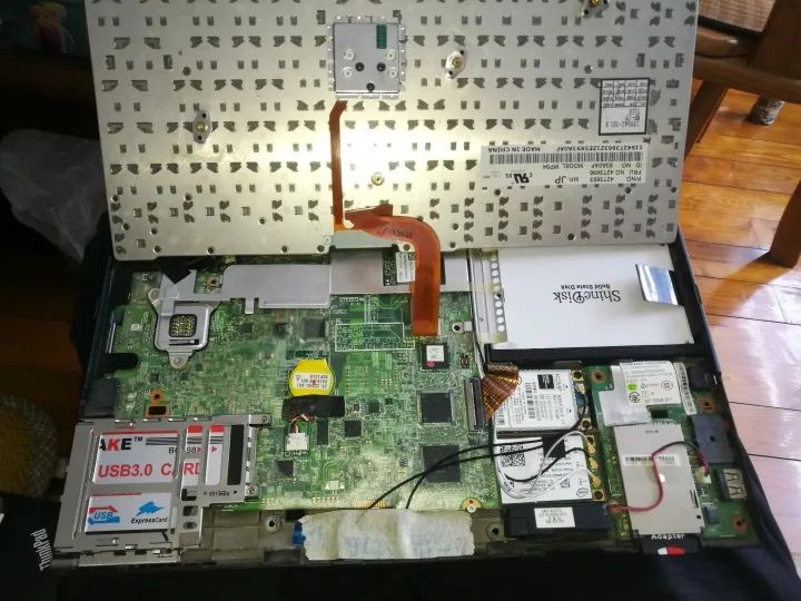 Installing Bluetooth Module and Wireless Card for THINKPAD X200